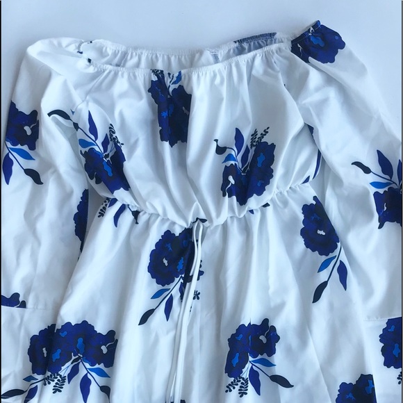 ROMWE Dresses & Skirts - White Floral Mini Dress